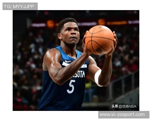 爱德华兹首战狂砍41分打破队史纪录超越唐斯36分的辉煌表现